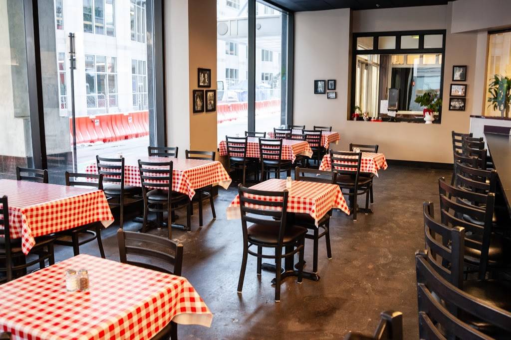 Johnny Cs Deli & Pasta | Kansas City Sandwich Shop | Fast Casua | restaurant | 1111 Main St #115, Kansas City, MO 64105, USA | 8168328831 OR +1 816-832-8831