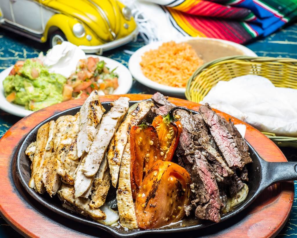Sotos Cantina | restaurant | 10609 Grant Rd, Houston, TX 77070, USA | 2819555667 OR +1 281-955-5667