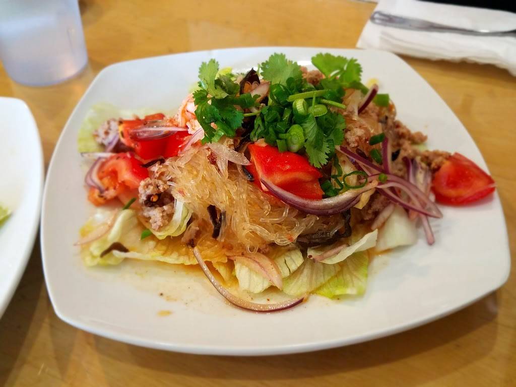 Bua Siam | restaurant | 4953, 12924 Sherman Way, North Hollywood, CA 91605, USA | 8187658395 OR +1 818-765-8395