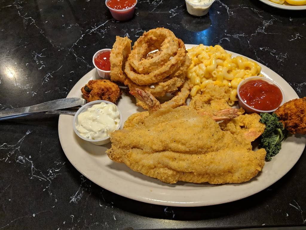 Red River BBQ & Grill - Katy | restaurant | 1711 S Mason Rd, Katy, TX 77450, USA | 2815783800 OR +1 281-578-3800