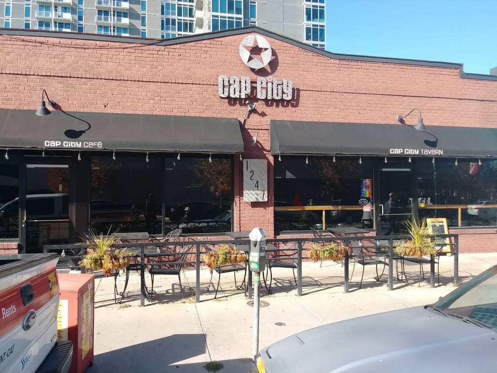 Cap City Tavern | restaurant | 1247 Bannock St, Denver, CO 80204, USA | 7209318888 OR +1 720-931-8888