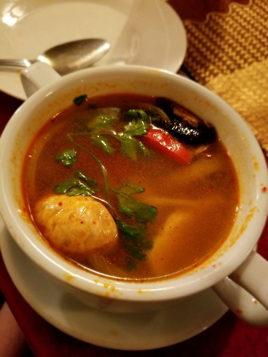 Twist On Thai Cafe | restaurant | 430 River Styx Rd, Hopatcong, NJ 07843, USA | 9738103777 OR +1 973-810-3777