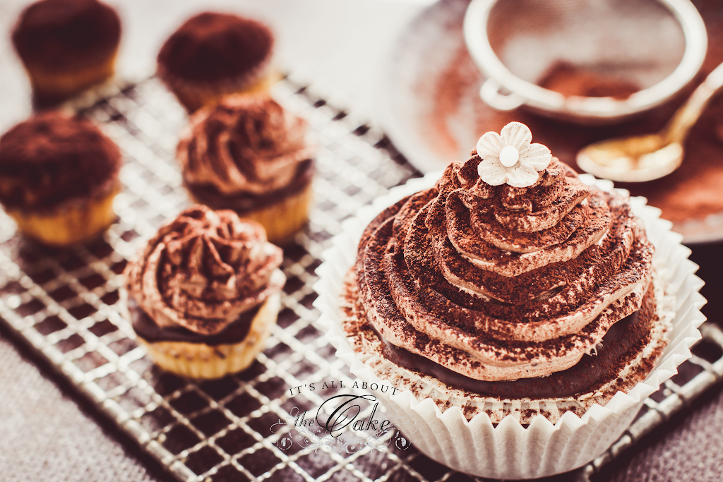 Its All About The Cake | bakery | 24921 Dana Point Harbor Dr b100, Dana Point, CA 92629, USA | 9492407100 OR +1 949-240-7100