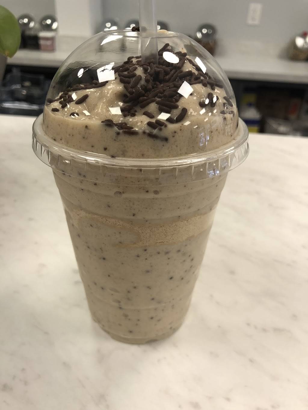 Bellevue Nutrition | restaurant | 260 Bellevue Ave, Newport, RI 02840, USA | 4013245562 OR +1 401-324-5562