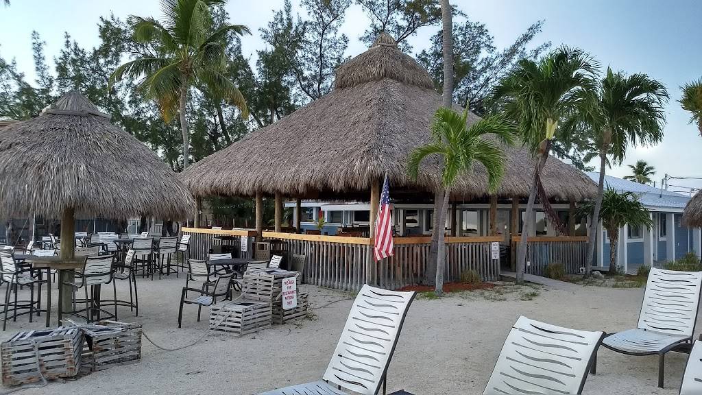 Lobster Crawl Bar and Grill | restaurant | 70001 Overseas Hwy, Marathon, FL 33050, USA | 3056645252 OR +1 305-664-5252