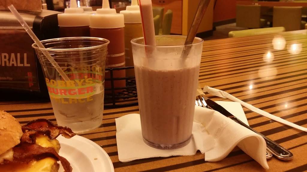 BOBBYS BURGER PALACE | restaurant | JACK Cincinnati Casino, 1000 Broadway St, Cincinnati, OH 45202, USA | 5132503315 OR +1 513-250-3315