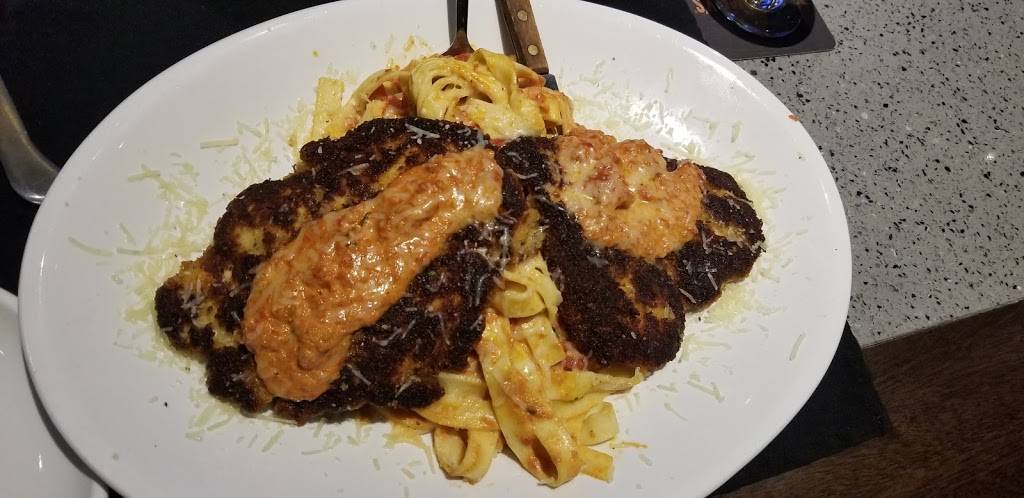 Maggie McFlys of Albany | restaurant | Crossgates Mall, 1 Crossgates Rd, Albany, NY 12203, USA | 5186085647 OR +1 518-608-5647