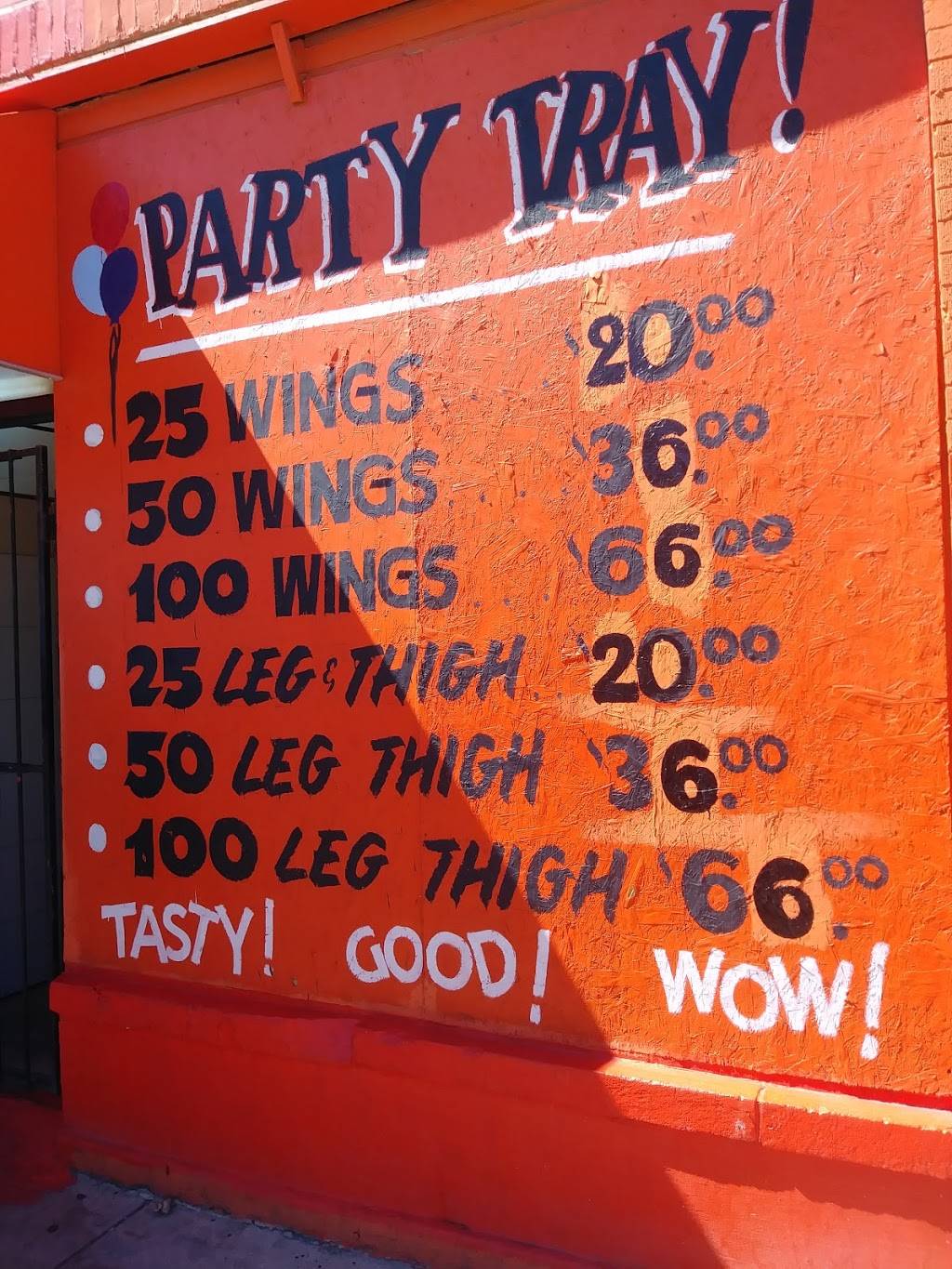 Mimis | restaurant | 3748 W Division St, Chicago, IL 60651, USA | 7732277888 OR +1 773-227-7888