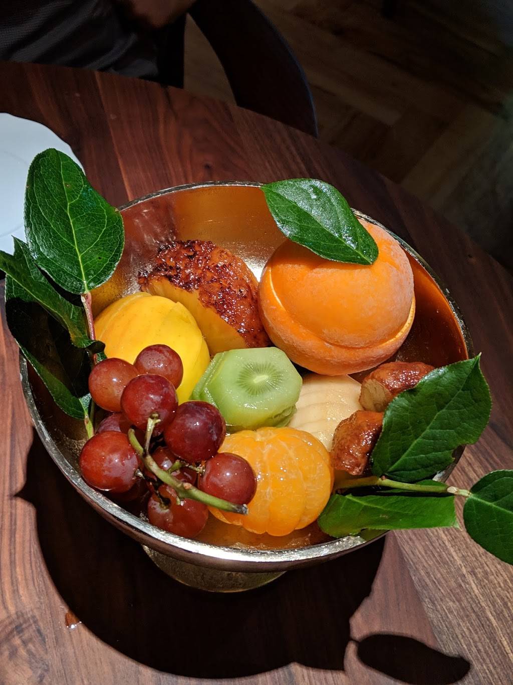 Angler | restaurant | 132 The Embarcadero, San Francisco, CA 94105, USA | 4158729442 OR +1 415-872-9442