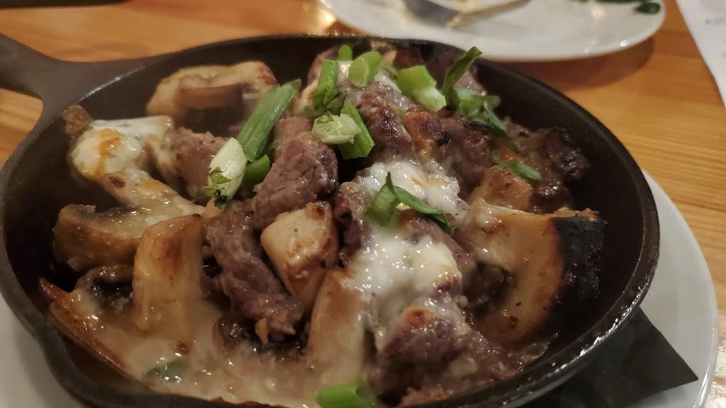 Sociale Italian Tapas + Pizza Bar | restaurant | 5427 Bayshore Blvd, Tampa, FL 33611, USA | 8133749302 OR +1 813-374-9302