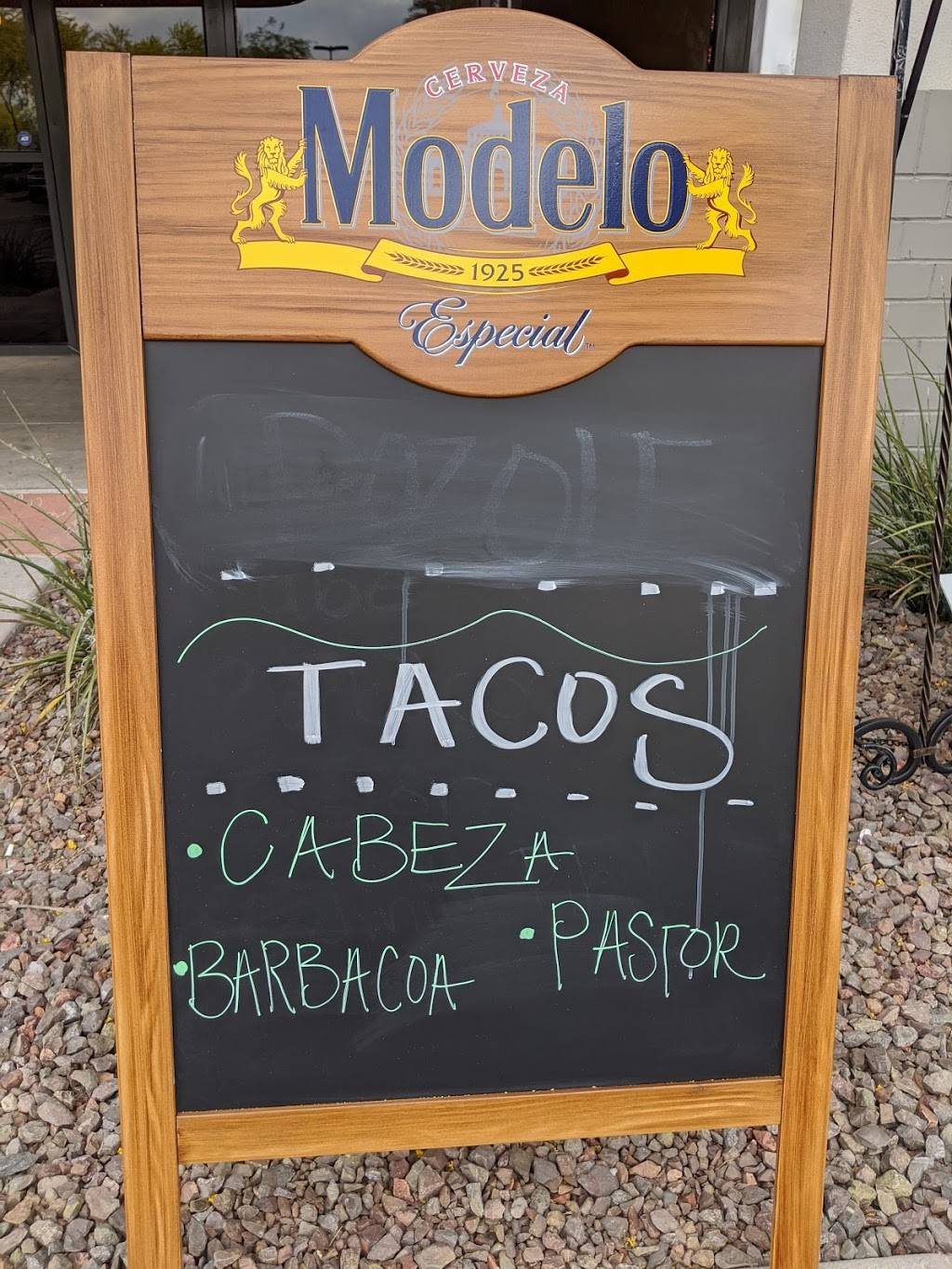 Milola Tacos | restaurant | 6135 N 35th Ave ste 133, Phoenix, AZ 85017, USA | 6029952511 OR +1 602-995-2511