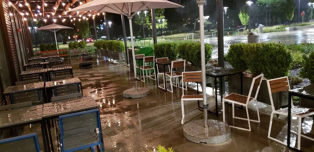 Shake Shack | restaurant | Heartland Village, Staten Island, NY 10314, USA | 9295290513 OR +1 929-529-0513