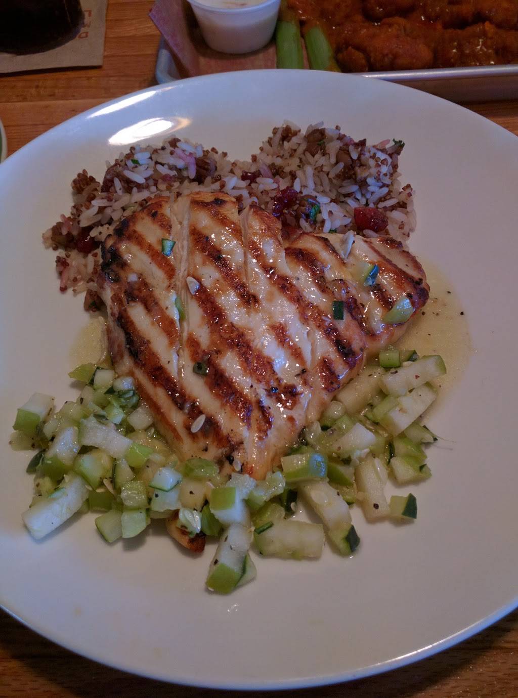 Applebees Grill + Bar | restaurant | 6601 Atlanta Hwy, Montgomery, AL 36117, USA | 3343960500 OR +1 334-396-0500