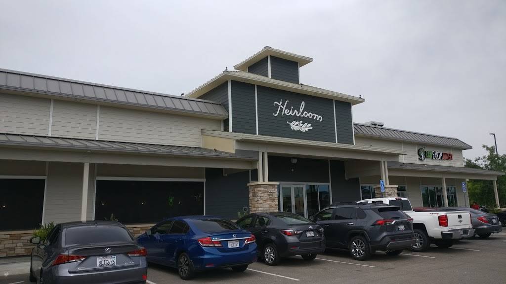 Heirloom | restaurant | 8398 N Fresno St, Fresno, CA 93720, USA | 5592289735 OR +1 559-228-9735