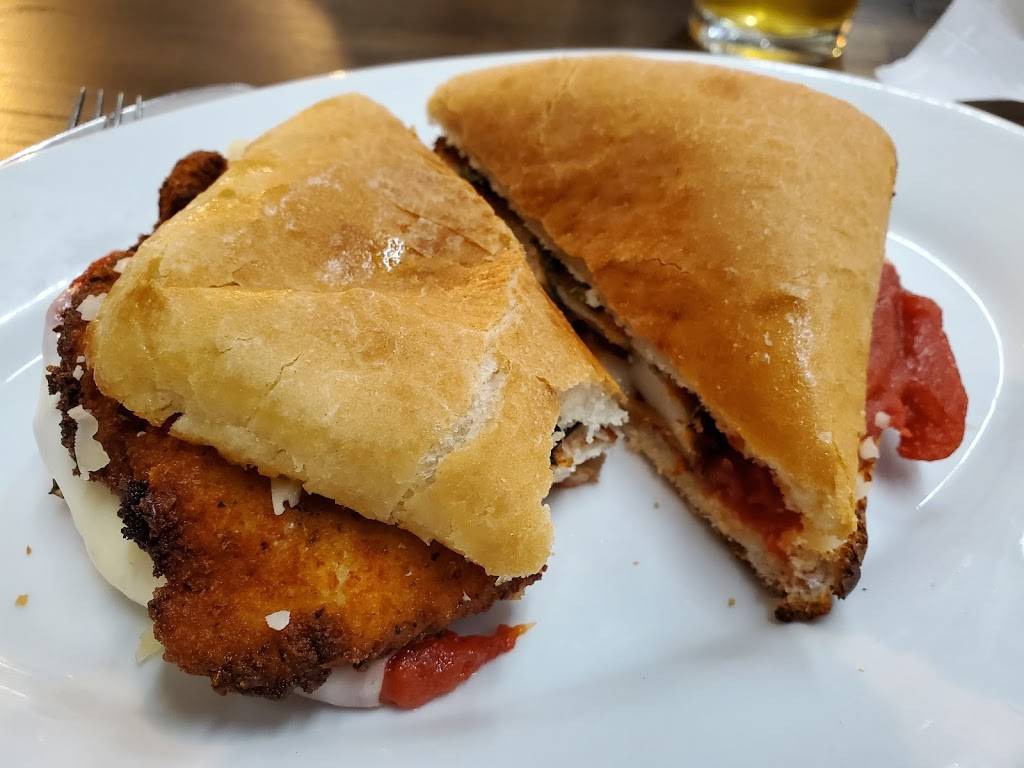 La Trattoria | restaurant | 30 N Main St, Winchester, KY 40391, USA | 8593854113 OR +1 859-385-4113