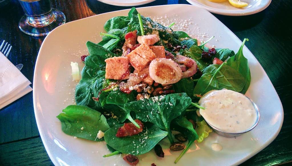 ABravo Bistro & Wine Bar | restaurant | 2069 Central Ct # 77, Green Bay, WI 54311, USA | 9204327286 OR +1 920-432-7286