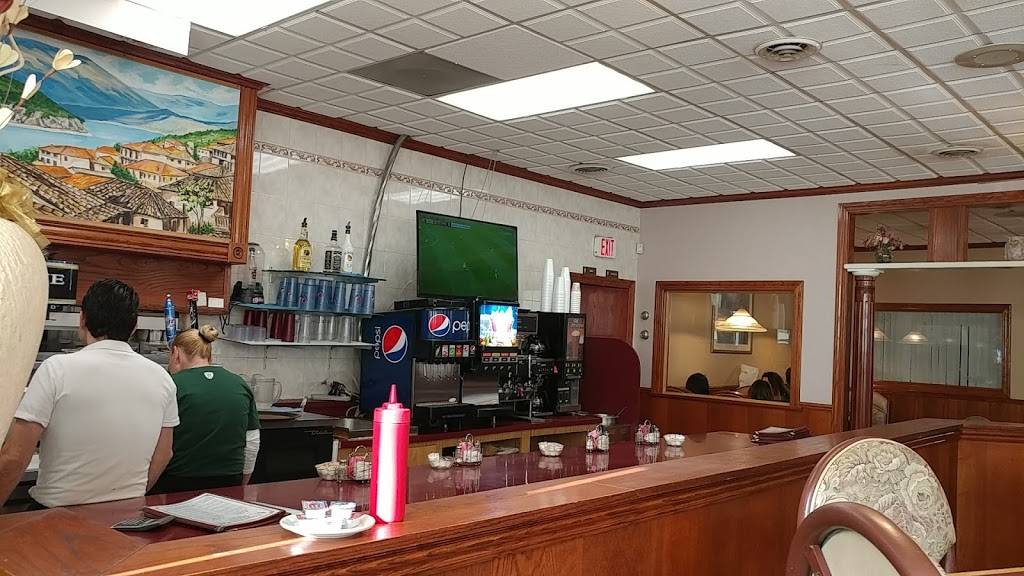 Copper Kitchen | restaurant | 3935 S Howell Ave, Milwaukee, WI 53207, USA | 4144821315 OR +1 414-482-1315