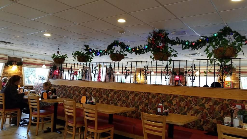 Daivas Grille | restaurant | 6750 Ridge Ave, Philadelphia, PA 19128, USA | 2155084400 OR +1 215-508-4400