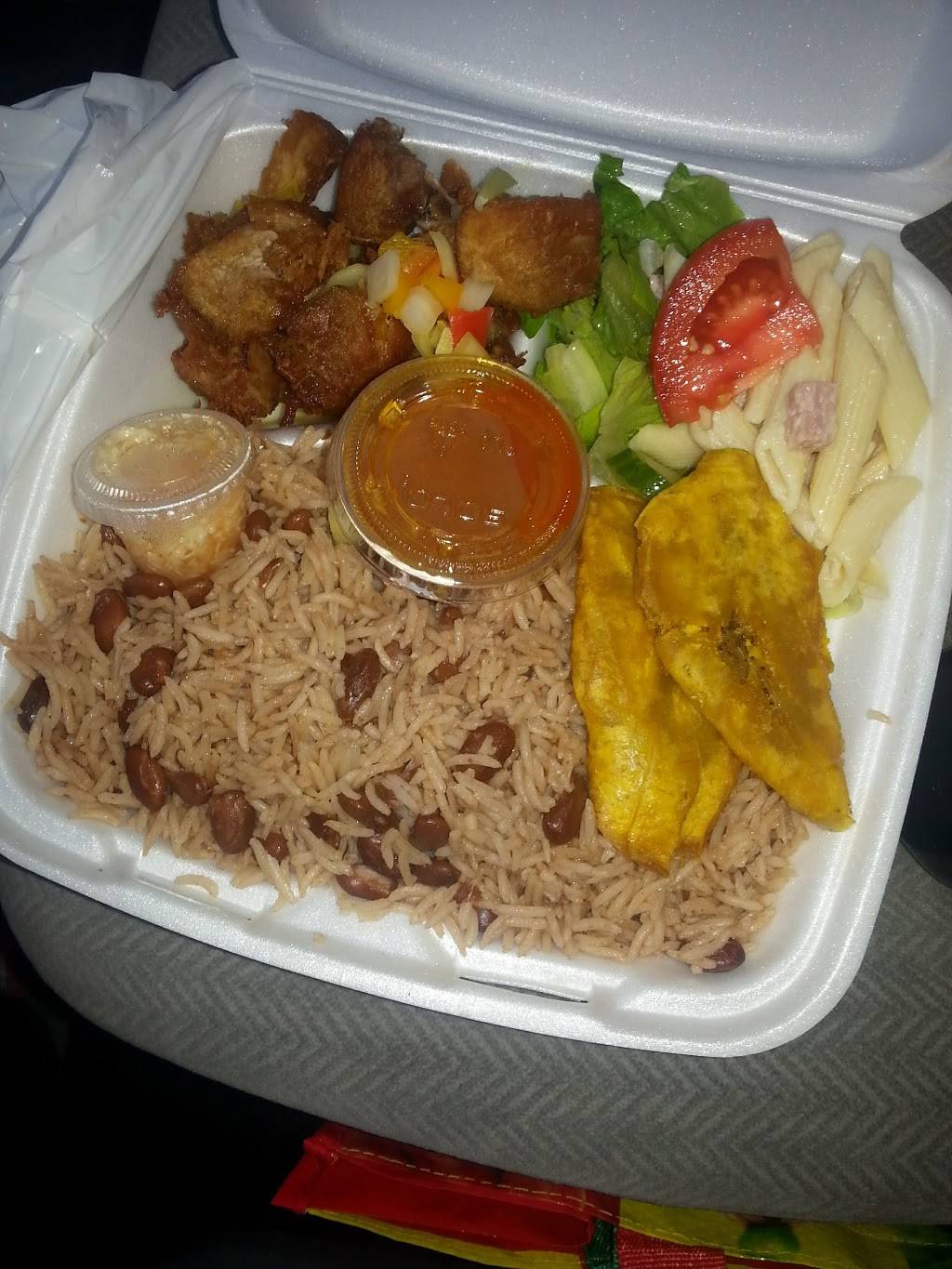 Au Just Thai | restaurant | 1265 Boulevard des Seigneurs, Terrebonne, QC J6W 4P7, Canada | 4504928883 OR +1 450-492-8883