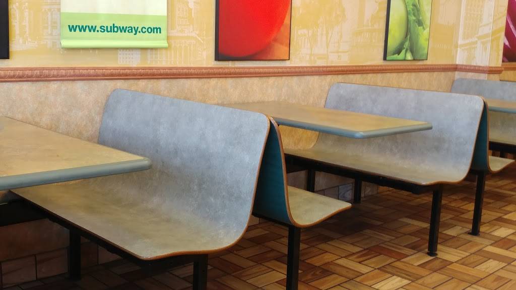 Subway | restaurant | 801 Wyoming Ave, Pittston, PA 18643, USA | 5706547783 OR +1 570-654-7783