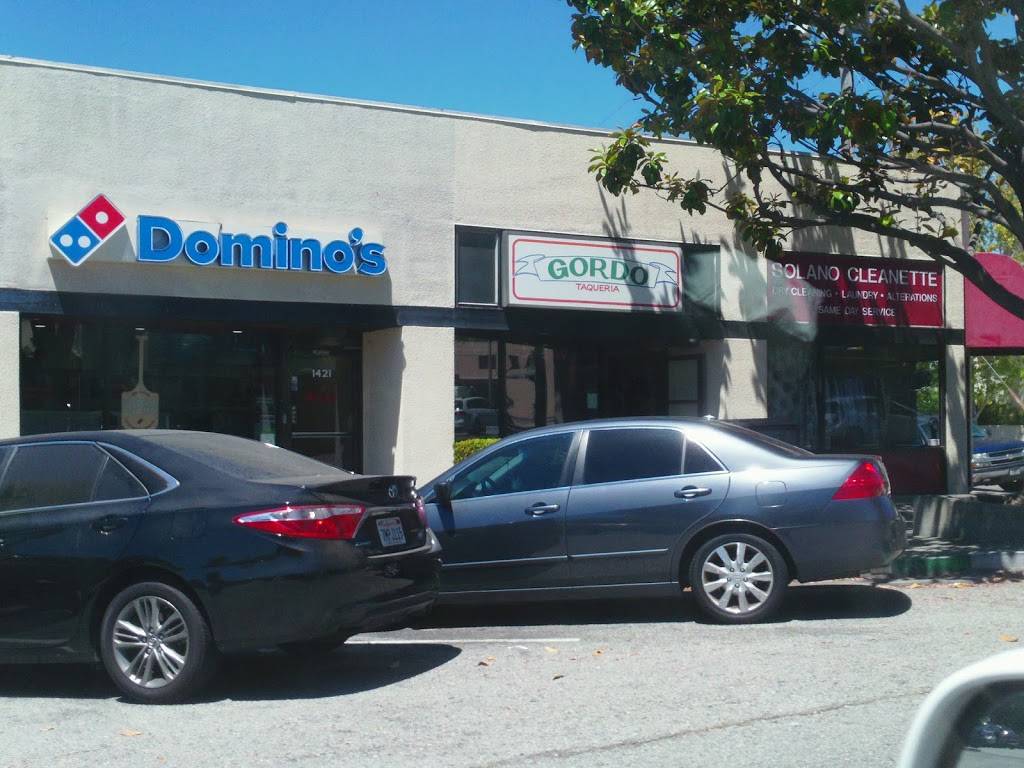 Dominos Pizza | meal delivery | 1421 Solano Ave, Albany, CA 94706, USA | 5105269346 OR +1 510-526-9346