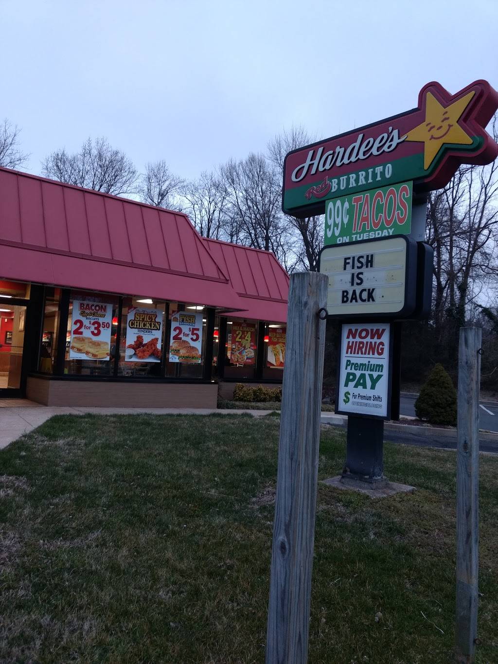 Hardees Red Burrito | restaurant | 501 Church Hill Rd, Centreville, MD 21617, USA | 4107583126 OR +1 410-758-3126