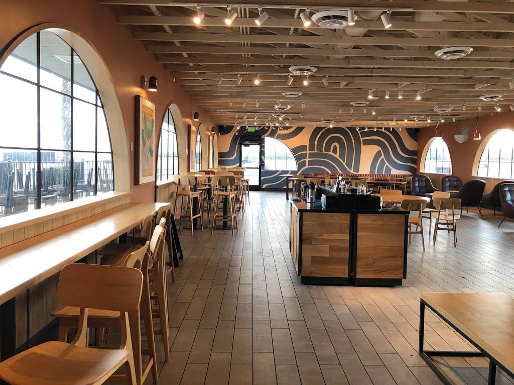 Starbucks | cafe | 25246 W Dorris Ave, Coalinga, CA 93210, USA | 5599354151 OR +1 559-935-4151