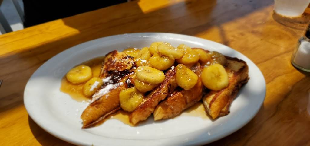 Slaters 50/50 | restaurant | 2817 Greenville Ave, Dallas, TX 75206, USA | 2148880158 OR +1 214-888-0158