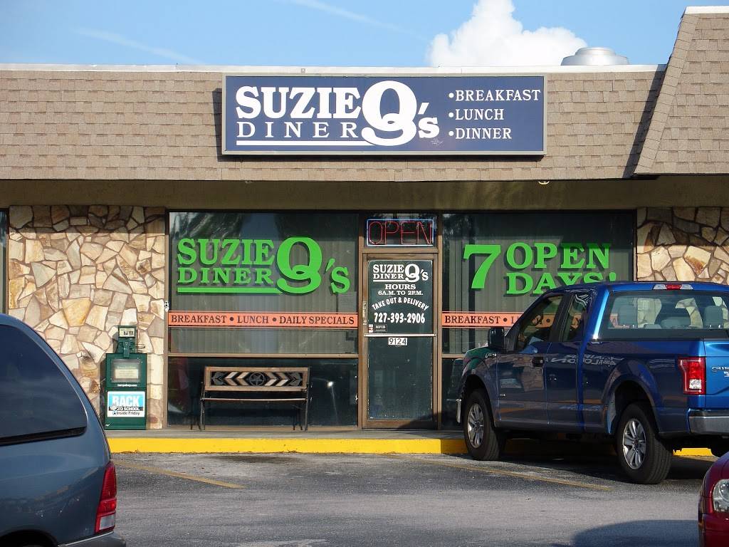 Suzie Qs Diner | restaurant | 9124 Seminole Blvd, Seminole, FL 33772, USA | 7273932906 OR +1 727-393-2906