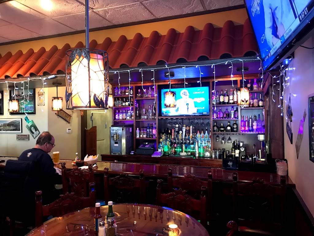 Titos Mexican Grill | restaurant | 25 Ghent Rd, Fairlawn, OH 44333, USA | 3308359801 OR +1 330-835-9801