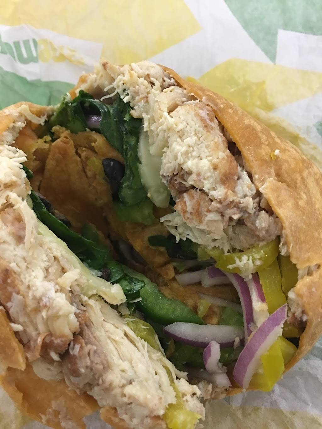 Subway | restaurant | 7960 Metro Pkwy, Sterling Heights, MI 48312, USA | 5862680800 OR +1 586-268-0800