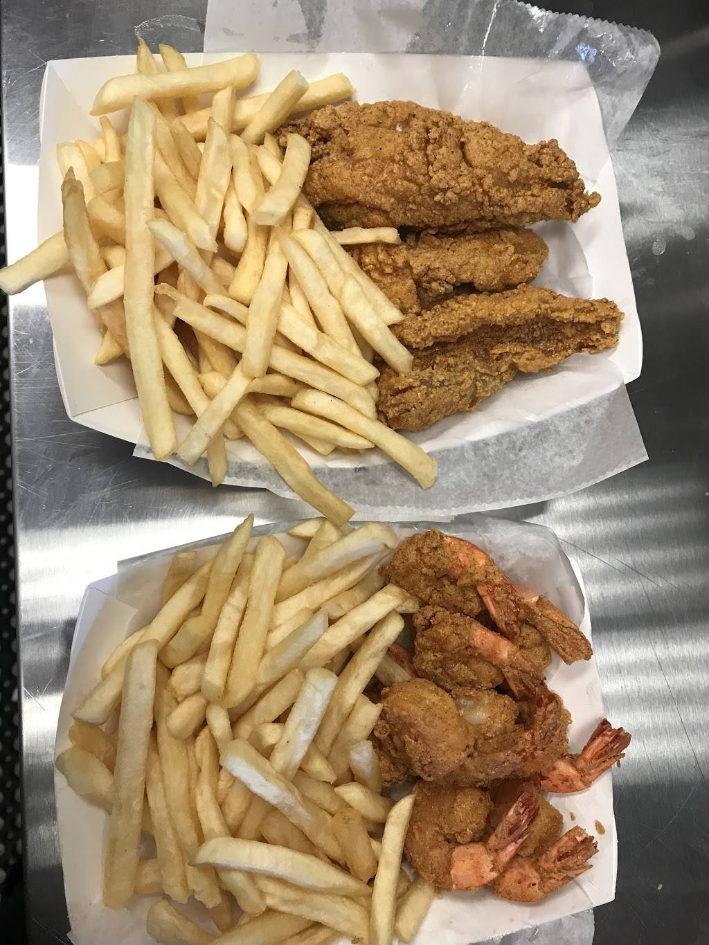 Harolds Chicken of Dyer #19 | restaurant | 101 Joliet St, Dyer, IN 46311, USA | 2195156475 OR +1 219-515-6475