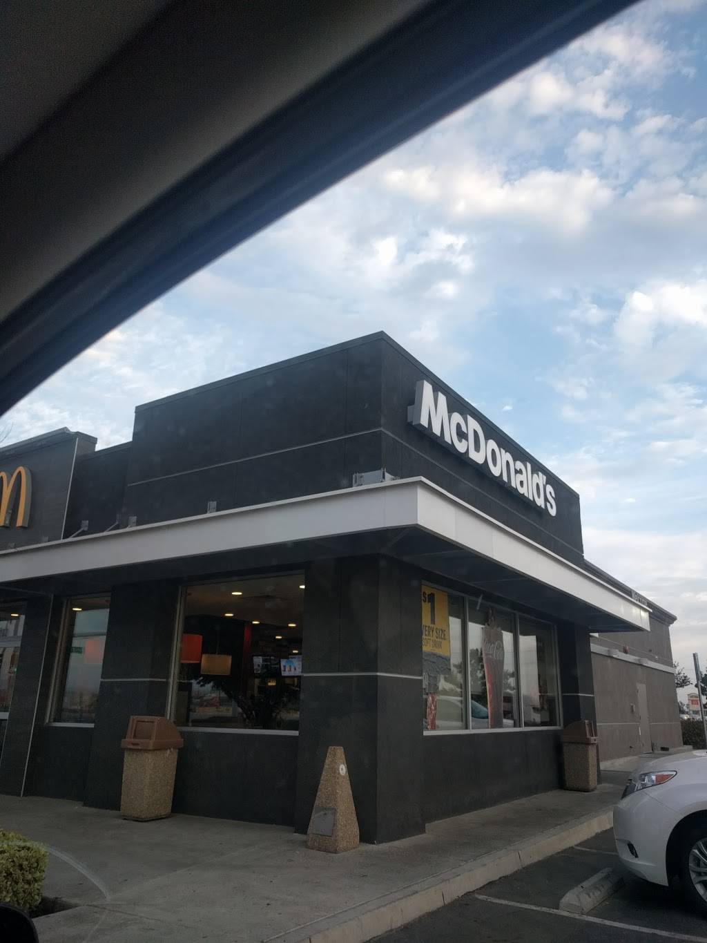 McDonalds | cafe | 35102 Merle Haggard Dr, Bakersfield, CA 93308, USA | 6613937402 OR +1 661-393-7402