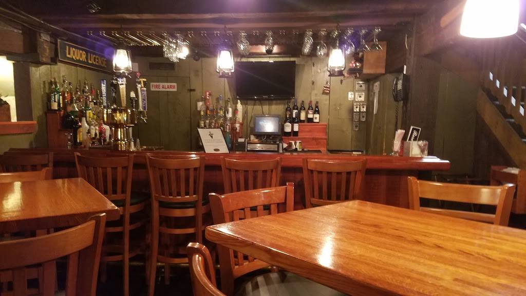The Homestead Restaurant & Tavern | night club | 641 Daniel Webster Hwy, Merrimack, NH 03054, USA | 6034292022 OR +1 603-429-2022
