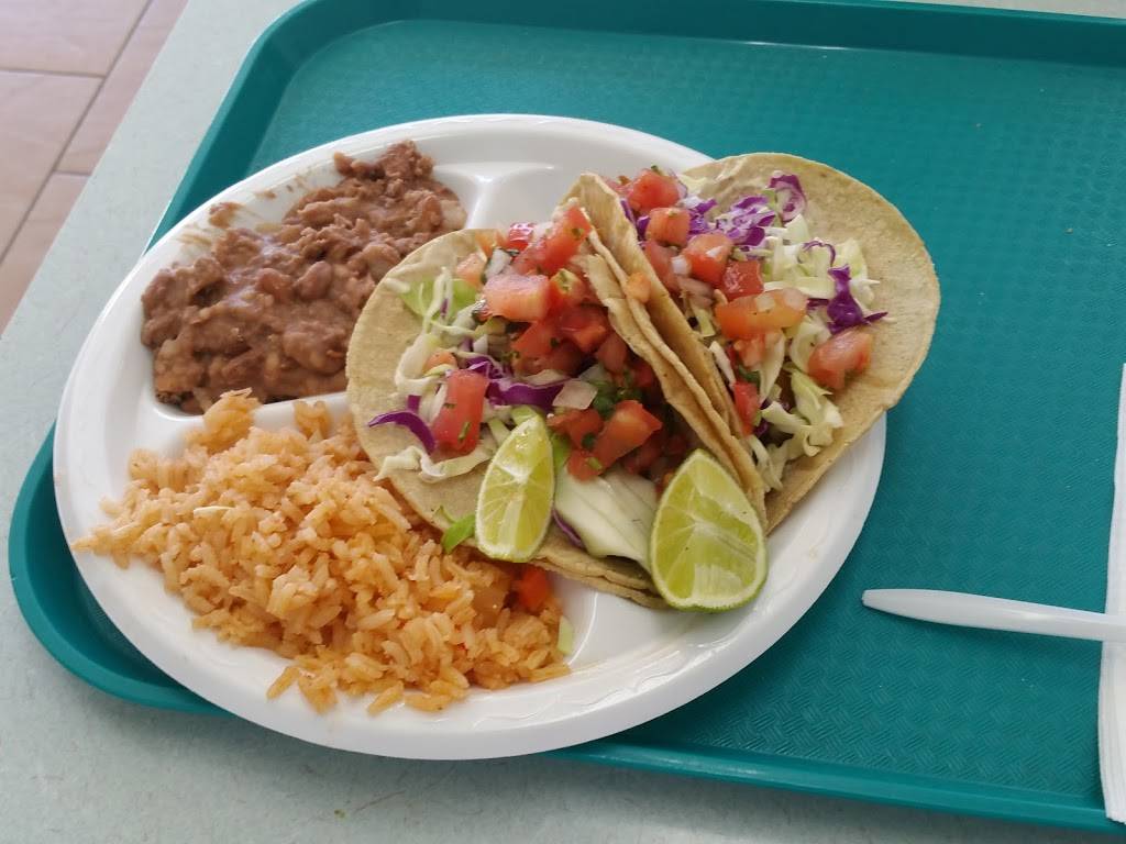 Papas & Tacos Mexican Food | restaurant | 2239 1st Ave, San Diego, CA 92101, USA | 6192336079 OR +1 619-233-6079