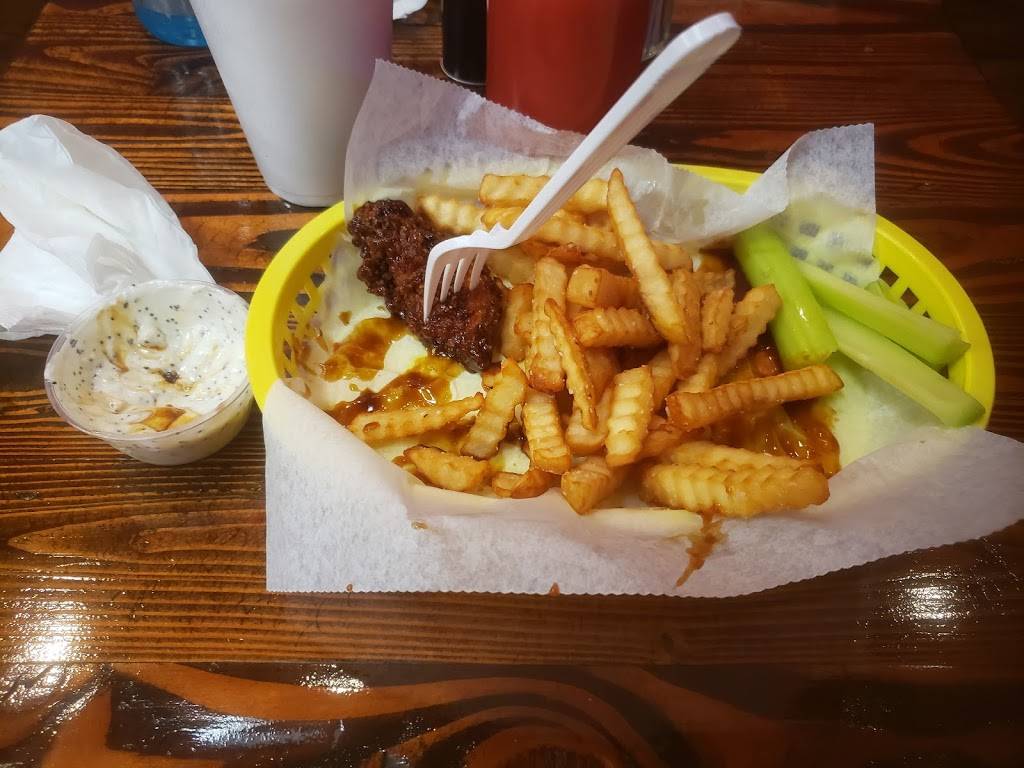 d.d. Peckers On-The-Fly | restaurant | 1975 Magwood Dr t, Charleston, SC 29407, USA | 8437649600 OR +1 843-764-9600