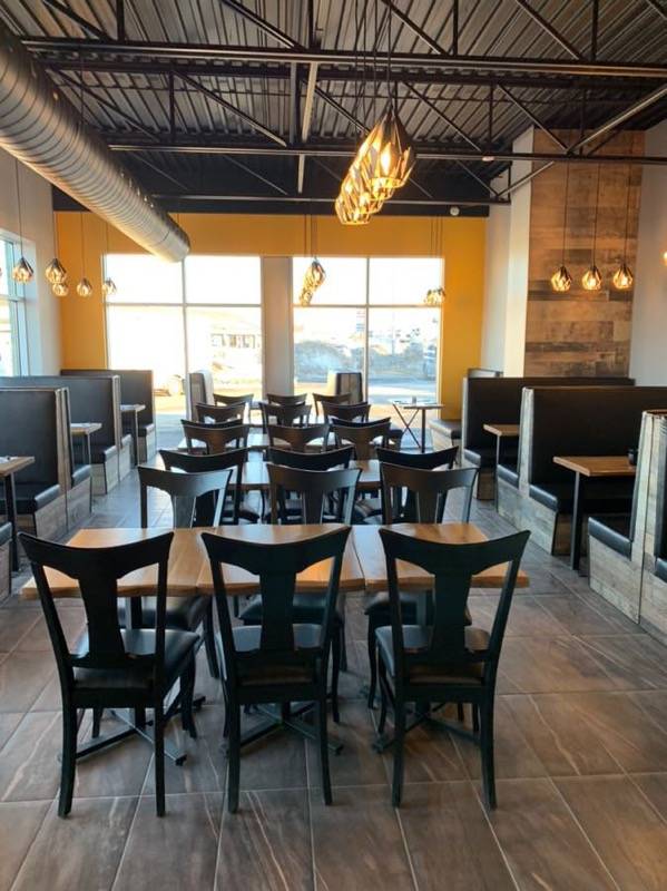 Pizza Laplaine 2 Pour 1 | restaurant | 10551 Boulevard Laurier #135, Terrebonne, QC J7M 1V5, Canada | 4508389838 OR +1 450-838-9838