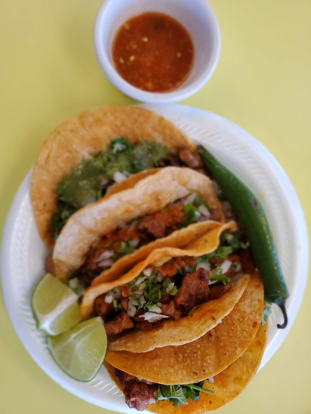 Antojitos Mixx | restaurant | 68279 IN-15, New Paris, IN 46553, USA | 5743339301 OR +1 574-333-9301