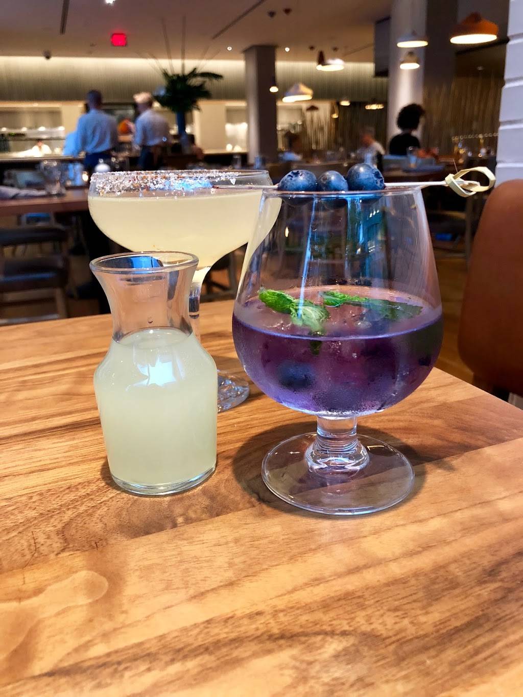 CO-OP Restaurant & Lounge | restaurant | 20 S 33rd St, Philadelphia, PA 19104, USA | 2153981874 OR +1 215-398-1874