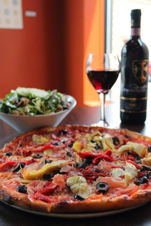 Fireside Wood Fired Pizza & Cafe | meal delivery | 18 W Harris Ave, La Grange, IL 60525, USA | 7086394432 OR +1 708-639-4432