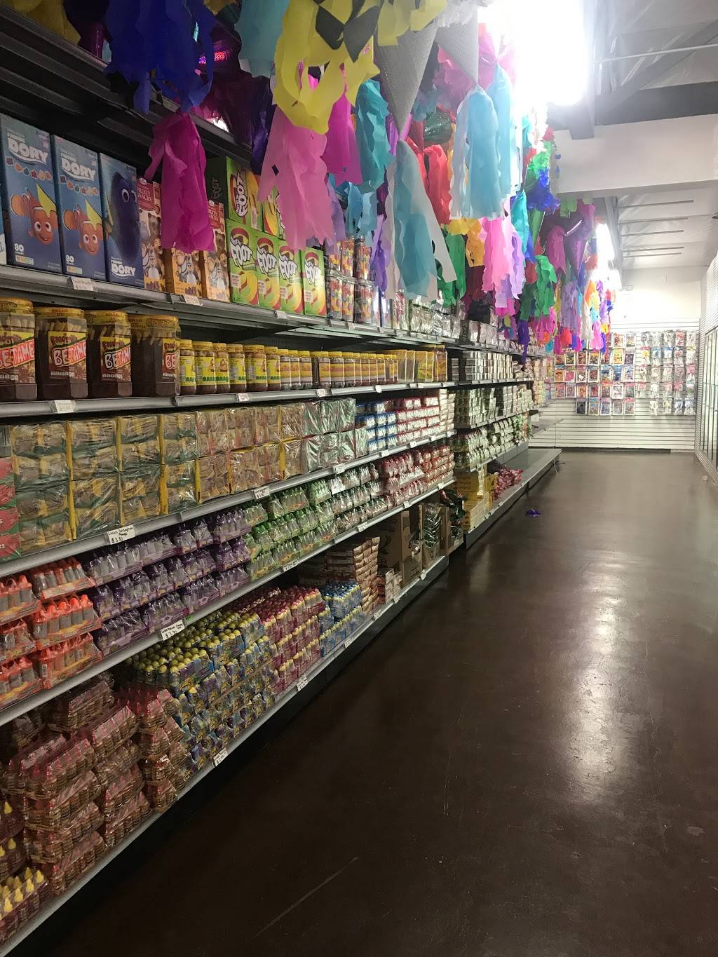 Dulceria La Bonita Wholesale | meal takeaway | 4241, 6611 S Central Ave, Phoenix, AZ 85042, USA | 6024413300 OR +1 602-441-3300