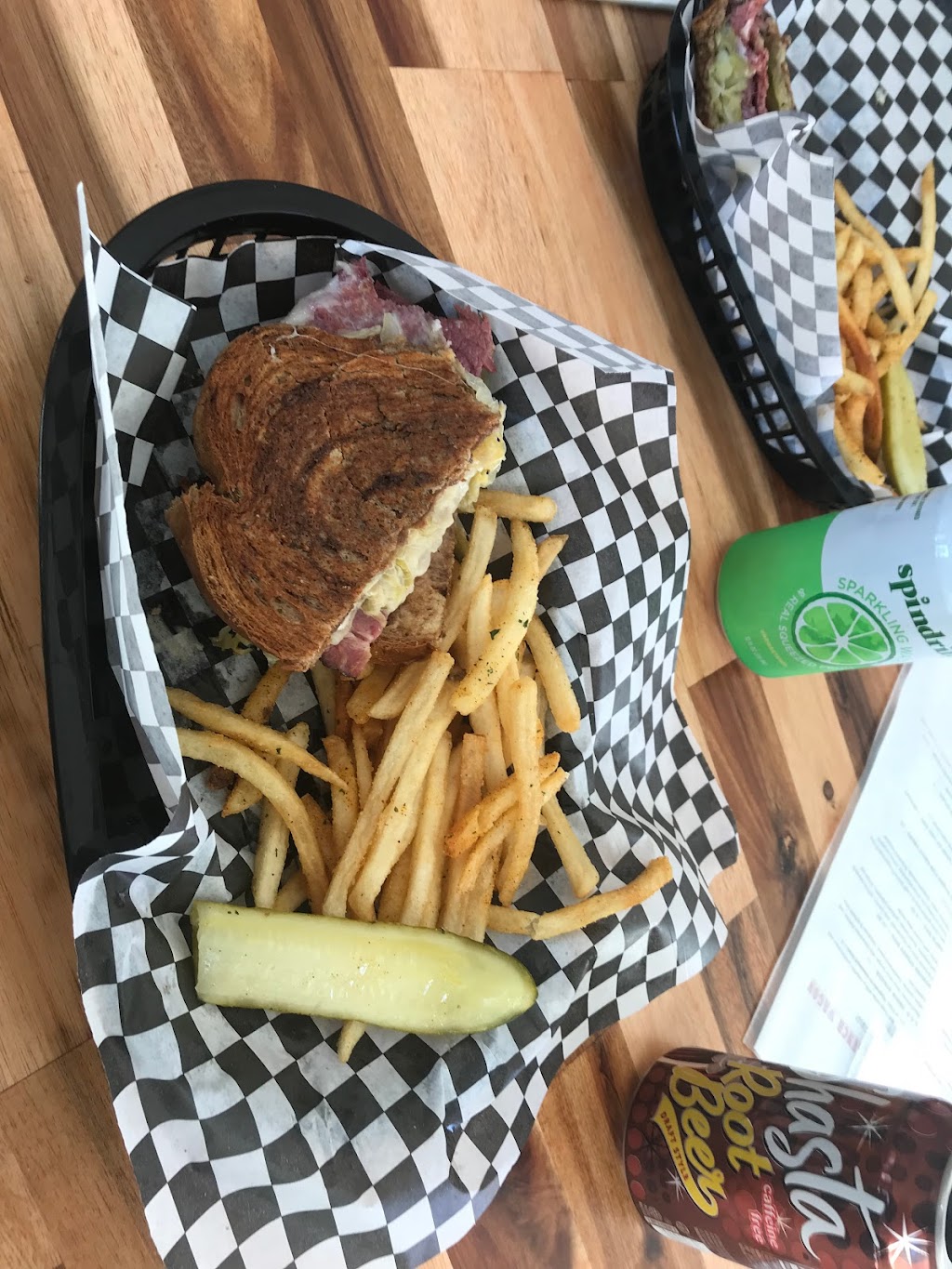 Headwaters Bistro & Deli | restaurant | 620 E Sierra Ave, Portola, CA 96122, USA | 5302896227 OR +1 530-289-6227