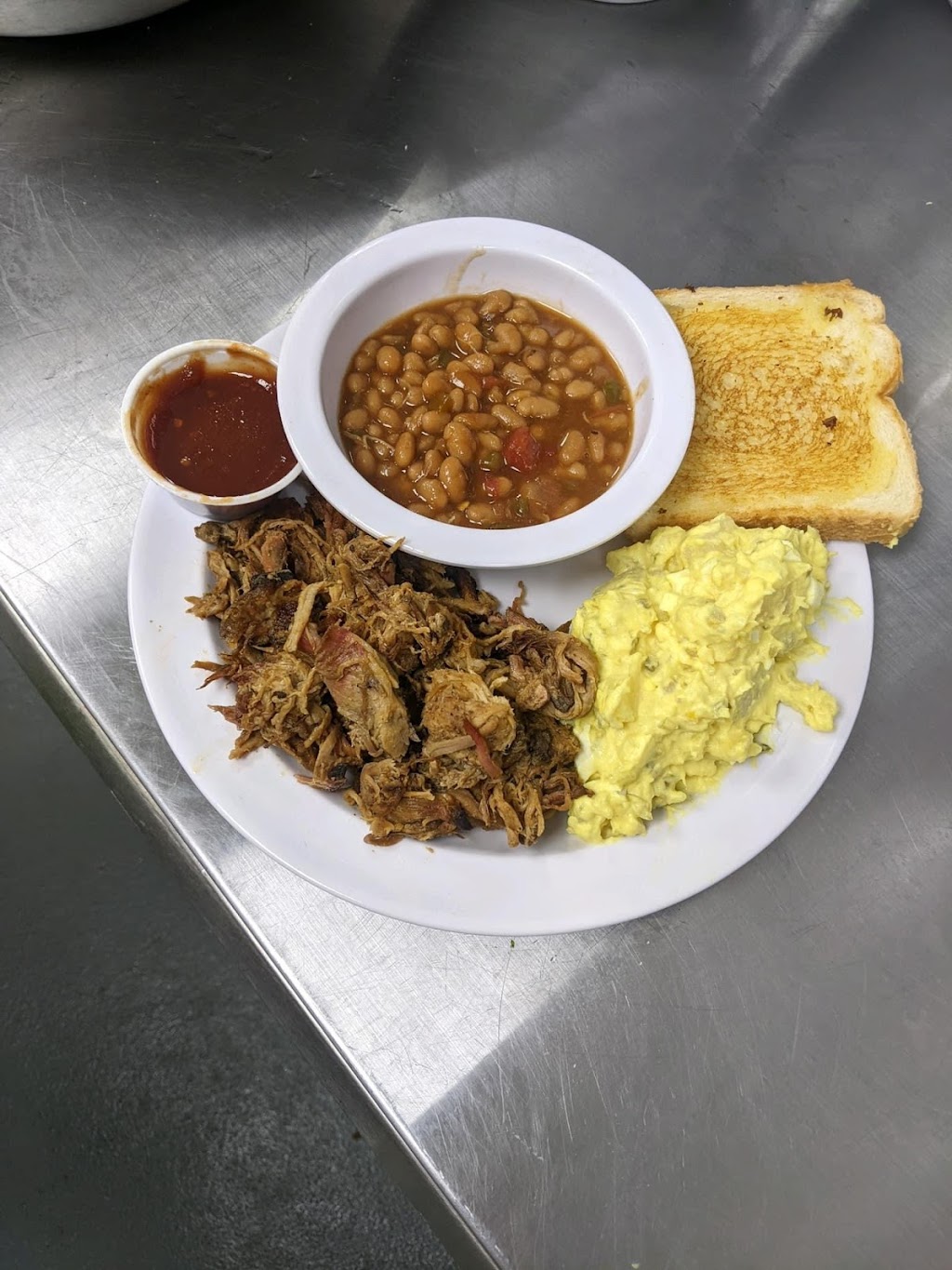 Pirates Cove / Pizza Pro | restaurant | 10186 Camp St, Dover, AR 72837, USA | 4793310135 OR +1 479-331-0135