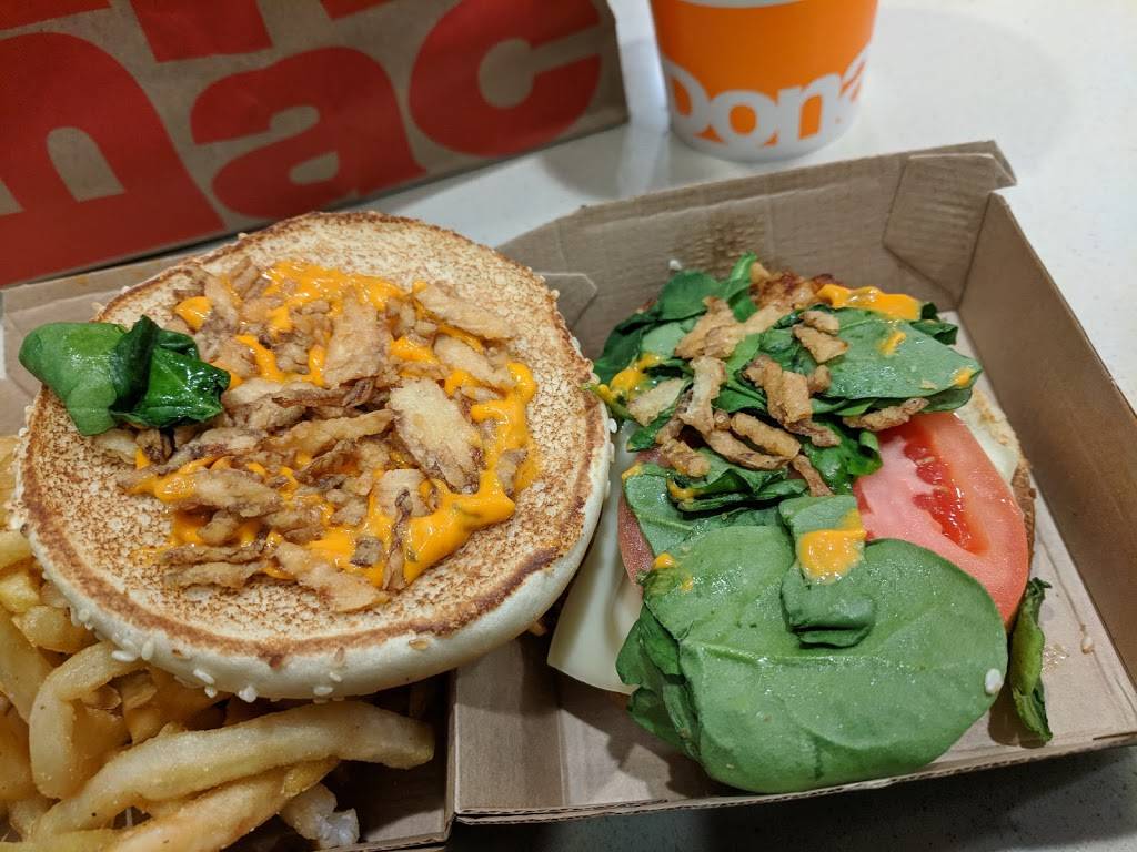 McDonalds | cafe | 15806 Crain Hwy, Brandywine, MD 20613, USA | 3017824914 OR +1 301-782-4914