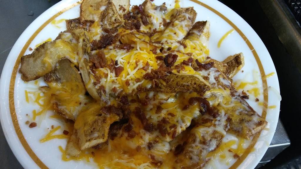 Scotties Den | restaurant | 33 E Muskingum Ave, Dresden, OH 43821, USA | 7407549106 OR +1 740-754-9106