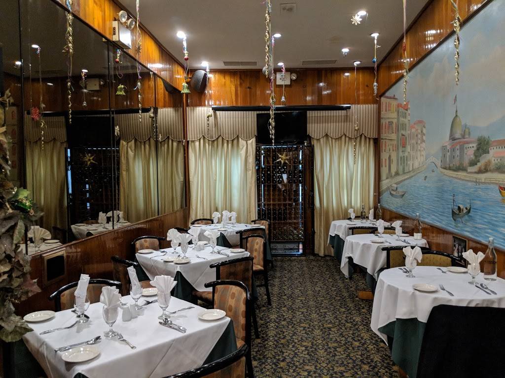 Portofino | restaurant | 109-32 Ascan Ave, Forest Hills, NY 11375, USA | 7182611239 OR +1 718-261-1239