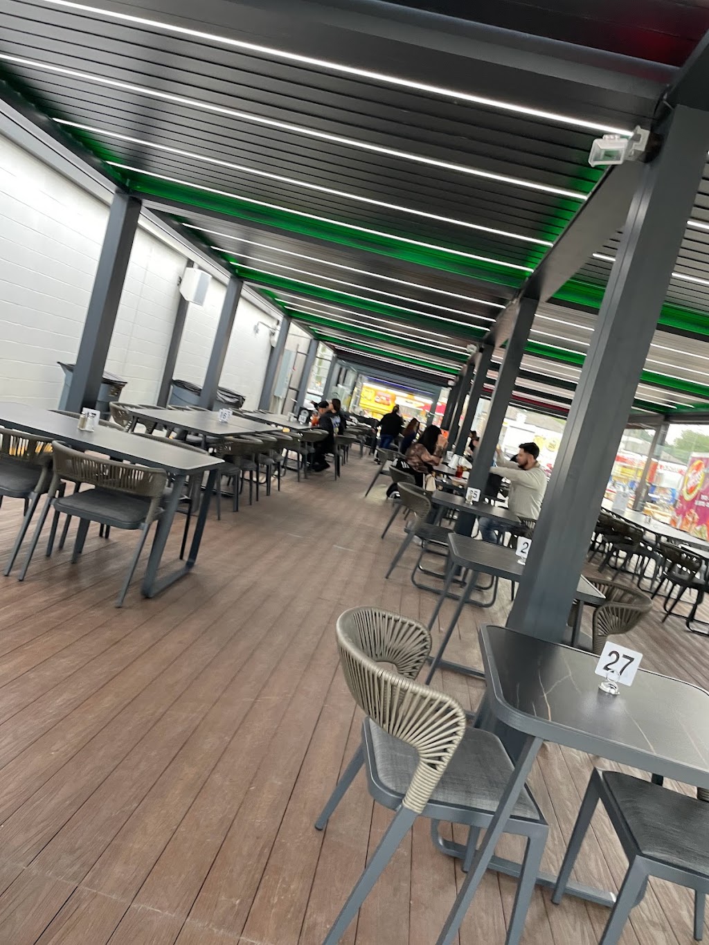 Kroozin Food Park | restaurant | 14151 Tomball Pkwy, Houston, TX 77086, USA | 8329474284 OR +1 832-947-4284