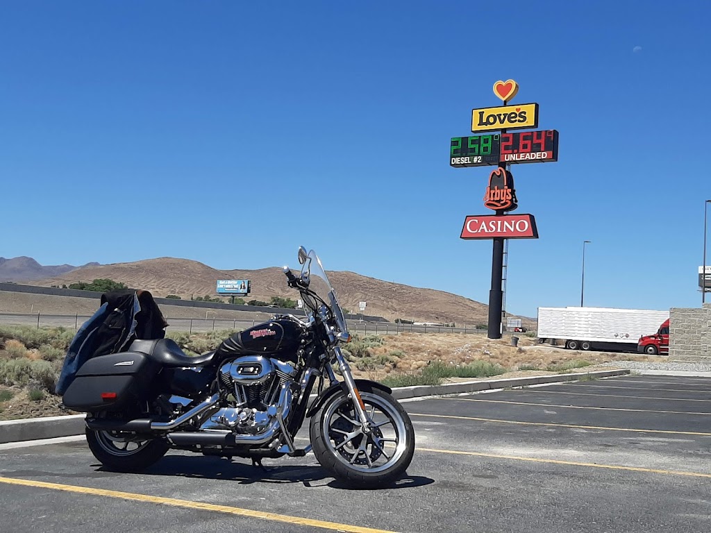 Arbys | meal takeaway | 825 Commerce Center Dr, Fernley, NV 89408, USA | 7755752249 OR +1 775-575-2249