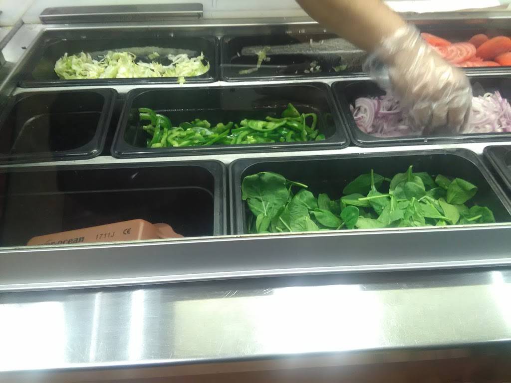 Subway Restaurants | restaurant | 961 E 174th St #42, Bronx, NY 10460, USA | 7183782702 OR +1 718-378-2702