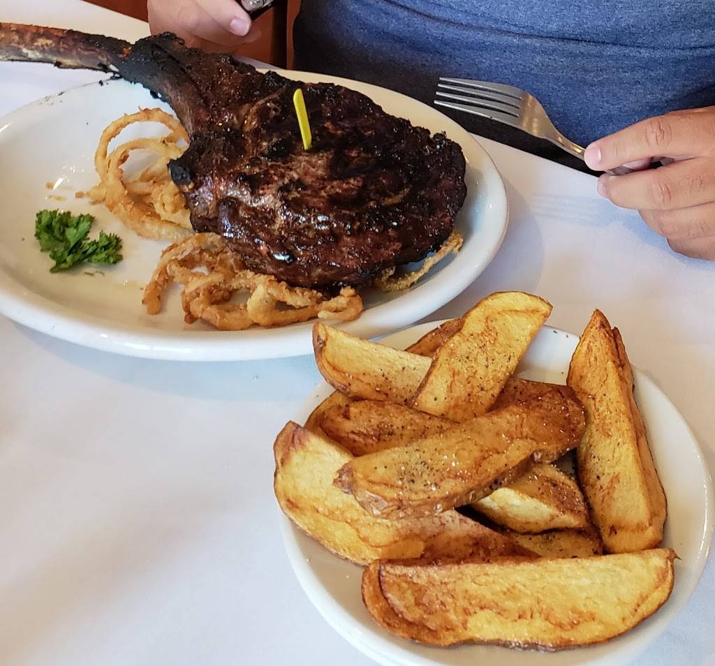 The Barn Door Restaurant | restaurant | 8400 N New Braunfels Ave, San Antonio, TX 78209, USA | 2108240116 OR +1 210-824-0116